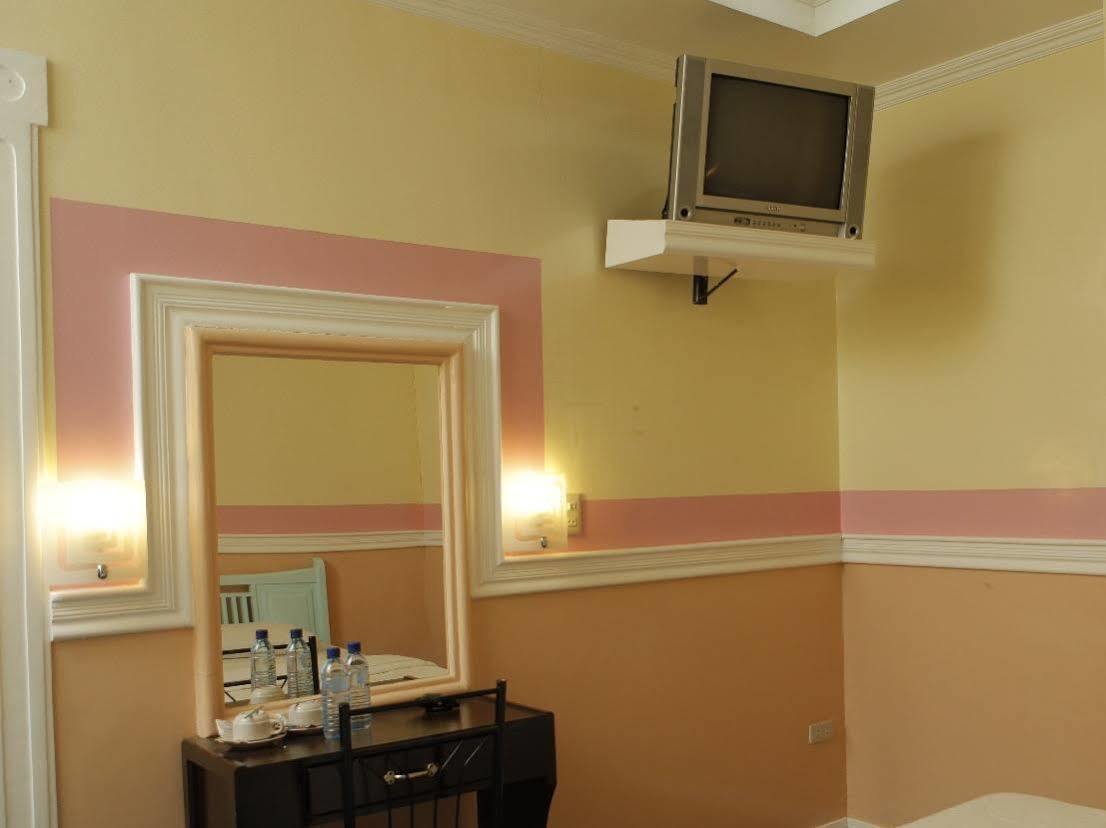 Golden Palace Hotel Tagum Extérieur photo