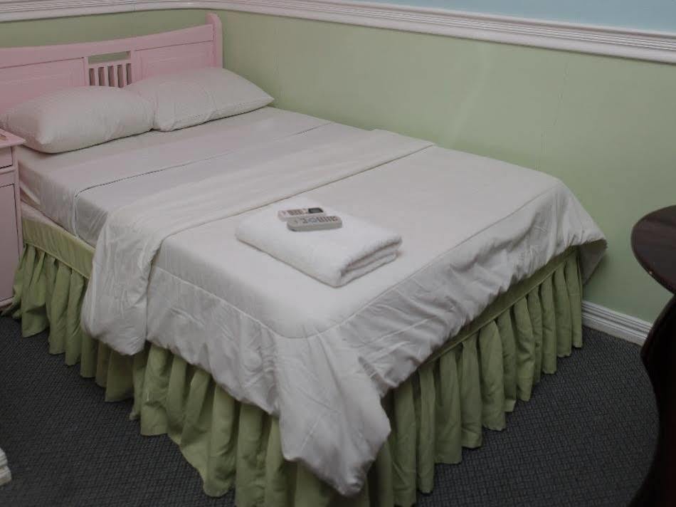 Golden Palace Hotel Tagum Extérieur photo